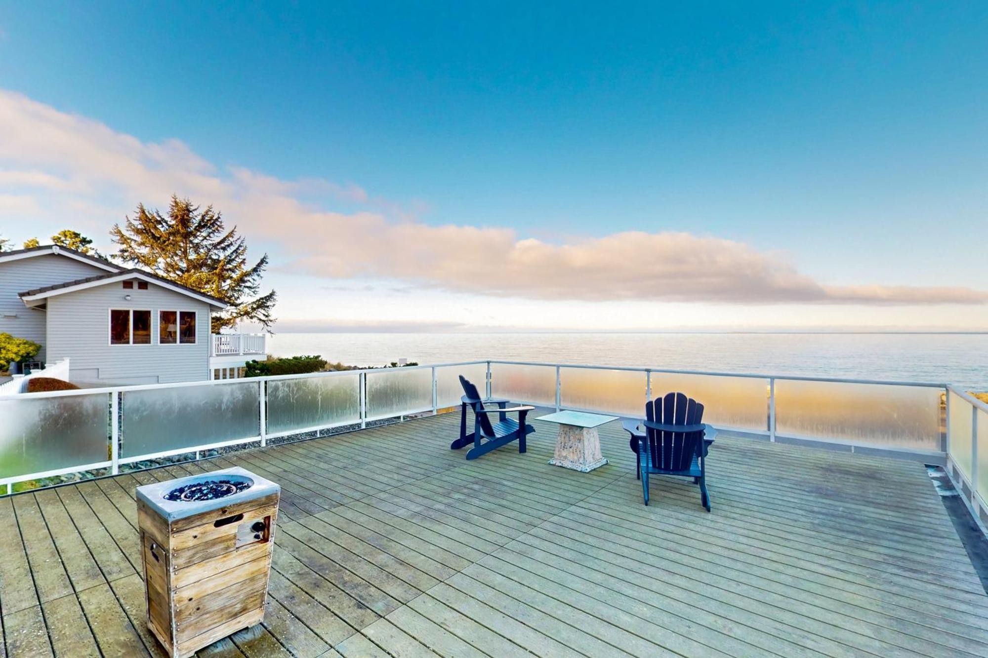 West Beach Retreat Oak Harbor Exterior photo