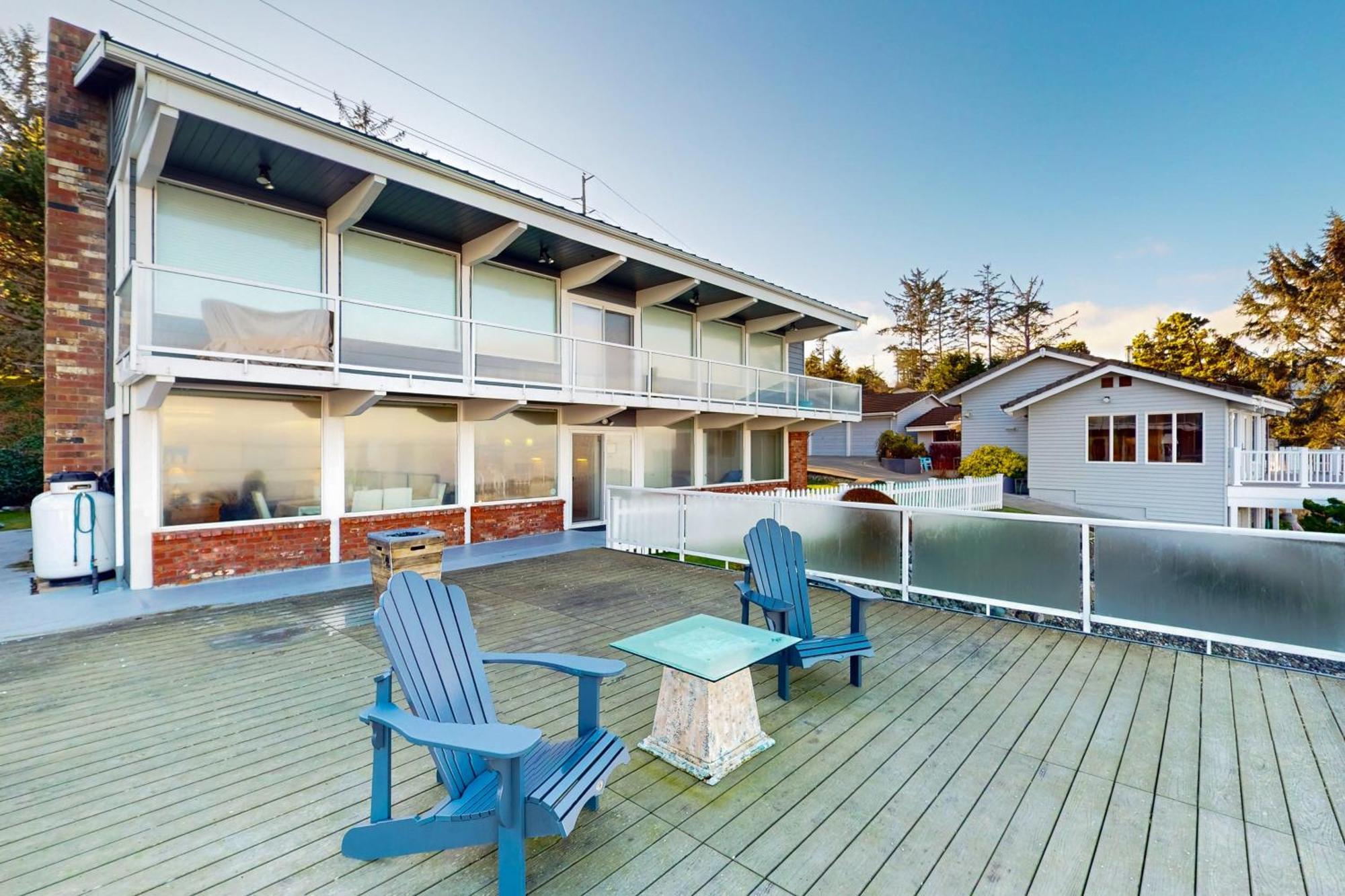 West Beach Retreat Oak Harbor Exterior photo